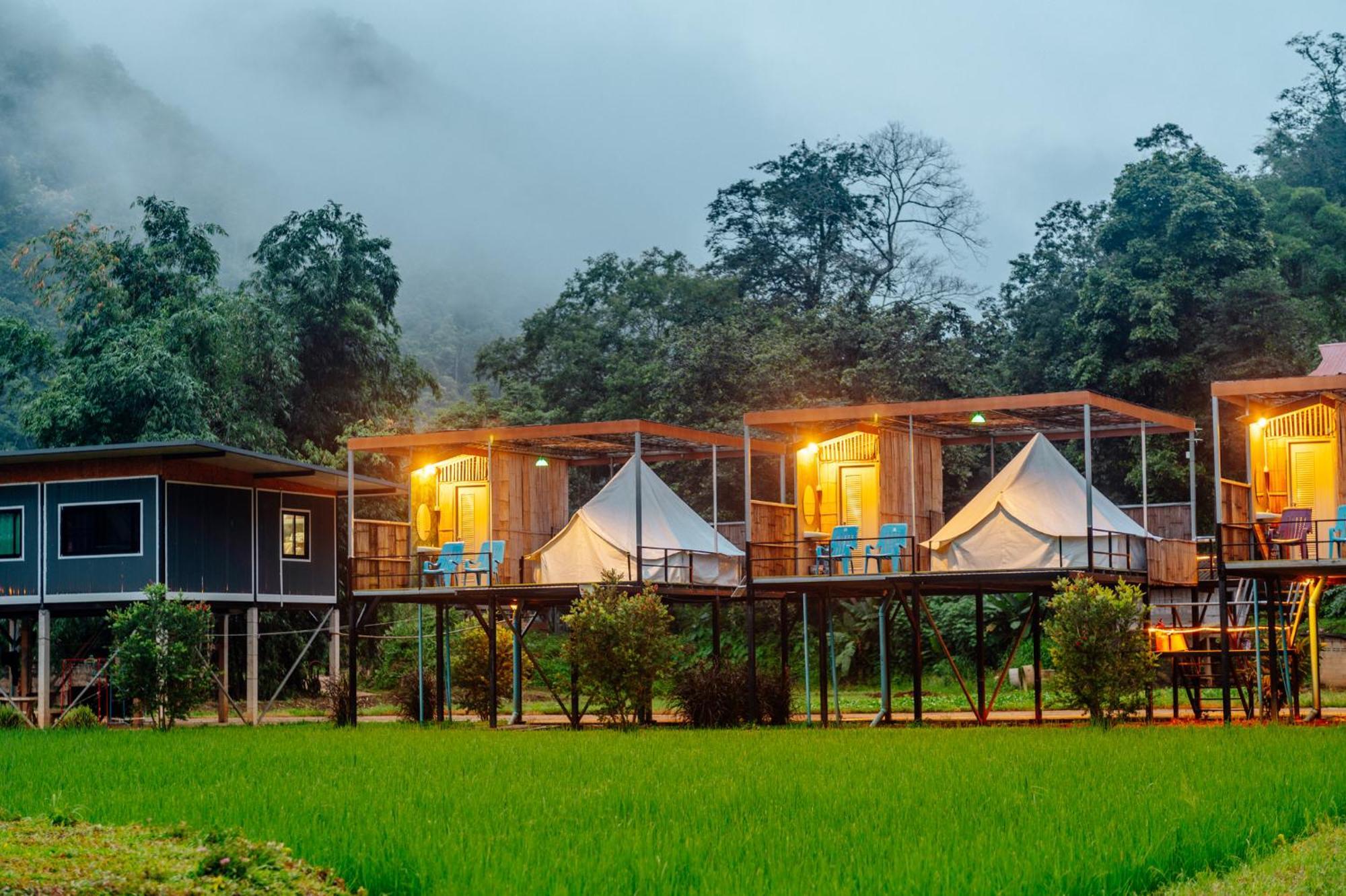เนเจอร์วัลเล่ย์แคมป์ ปางมะผ้า Hotel Exterior photo