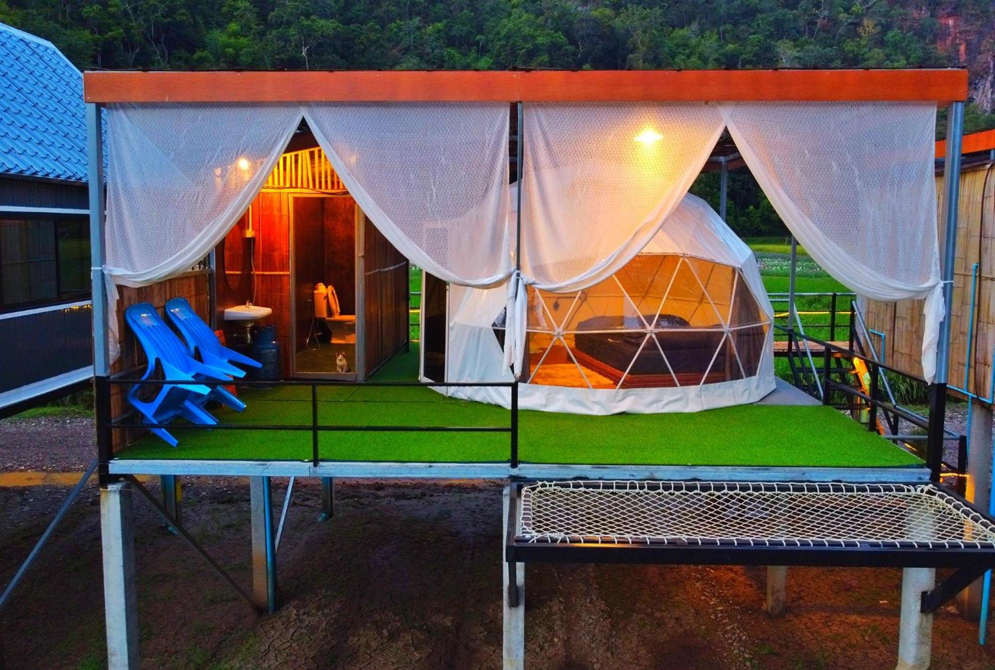 เนเจอร์วัลเล่ย์แคมป์ ปางมะผ้า Hotel Exterior photo